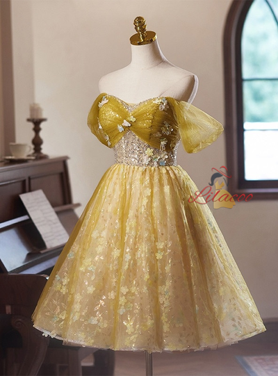 Yellow Tulle Sequins Flower Homecoming Dress
