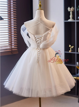 White Tulle Lace Pleats Wedding Dress