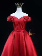Burgundy Satin Pleats Homecoming Dress