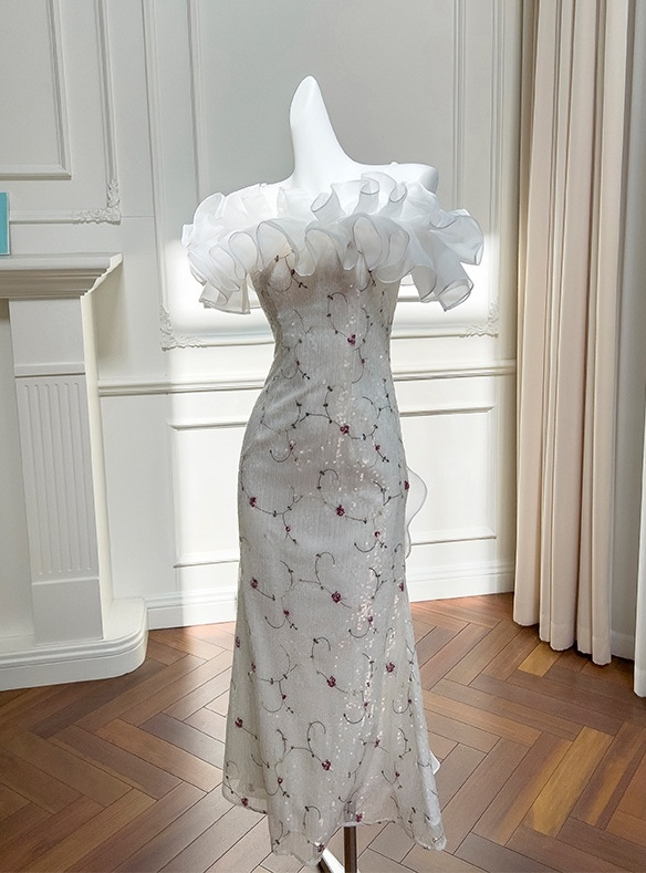 White Sequined Embroidered Fishtail Long Dress