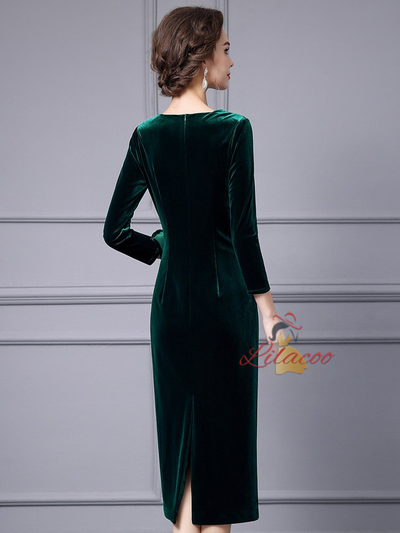 Green Velvet Long Sleeve Mother of the Bride Dress