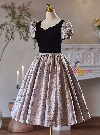Black Velvet Square Neck Short Sleeve Homecoming Dress