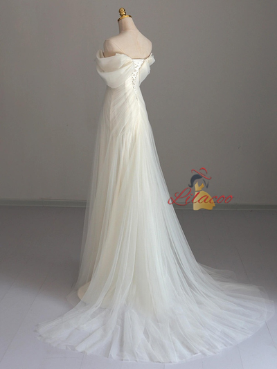 White Tulle Off the Shoulder Pleats Wedding Dress