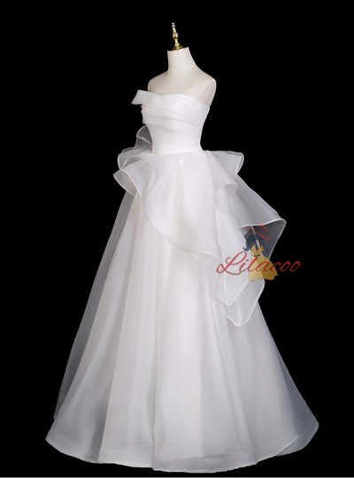 White Tulle Strapless Pleats Wedding Dress