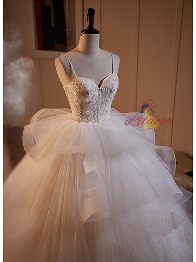 White Tulle Spaghetti Straps Appliques Beading Wedding Dress