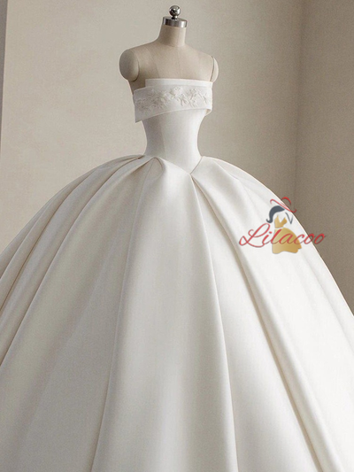 White Satin Appliques Strapless Wedding Dress