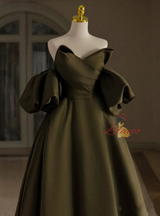 Green Satin Pleats Puff Sleeve Prom Dress
