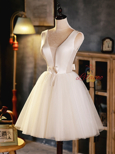 Ivory Tulle Satin V-neck Homecoming Dress