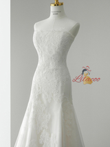 Sexy White Tulle Lace Strapless Wedding Dress