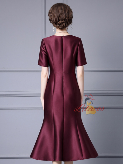 Burgundy Satin V-neck Mother Of The Bride Dress
