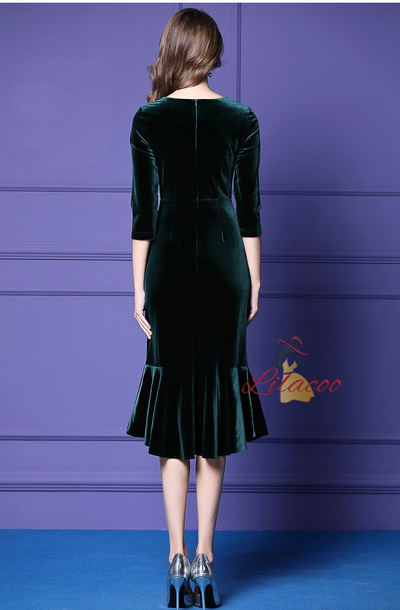 Dark Green Velvet Short Sleeve Mother Of The Bride Dress