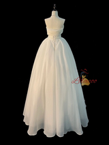 White Strapless Pleats Wedding Dress