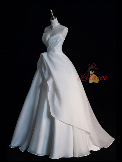 White Strapless Pleats Wedding Dress