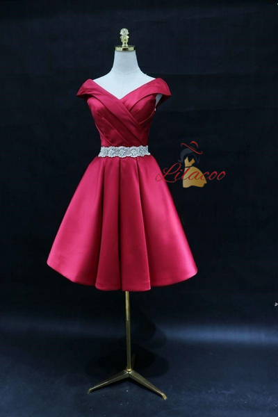 Burgundy Satin Pleats Beading Homecoming Dress
