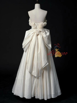 Ivory Satin Strapless 3D Flower Wedding Dress