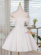 White Satin Pleats Bow Wedding Dress