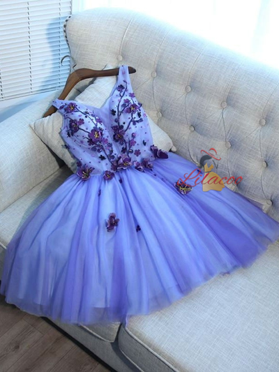 Purple V-neck Tulle Appliques Beading Homecoming Dress