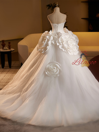 White Tulle Strapless 3D Flower Wedding Dress