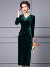 Green Velvet Long Sleeve Mother of the Bride Dress