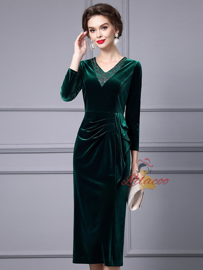Green Velvet Long Sleeve Mother of the Bride Dress