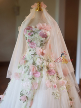 White Tulle 3D Embroidery Appliques Wedding Dress