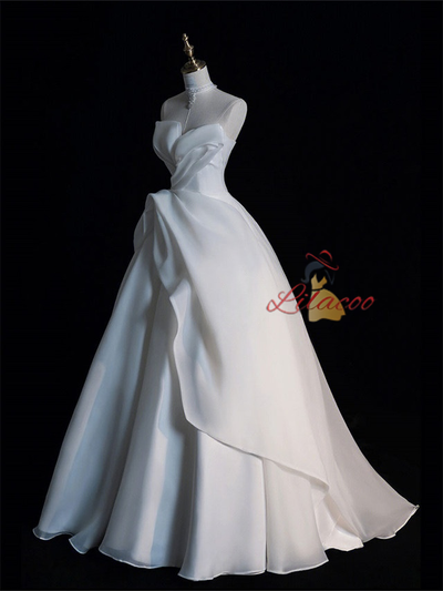 White Strapless Pleats Wedding Dress