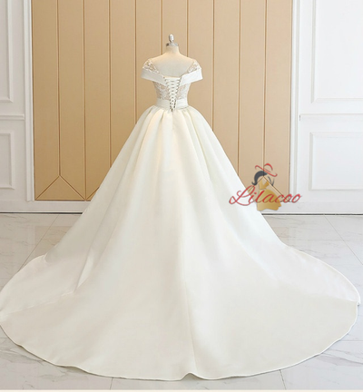 Beige White Satin Appliques Beading Wedding Dress