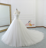 White Sweetheart Neck Tulle Satin Wedding Dress
