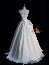 White Strapless Pleats Wedding Dress