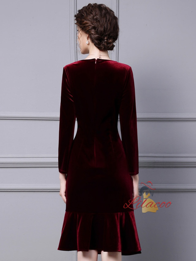 Burgundy Velvet Mother Of The Bride Dress