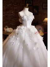 White Strapless Tulle 3D Flower Wedding Dress