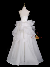 White Tulle Strapless Pleats Wedding Dress