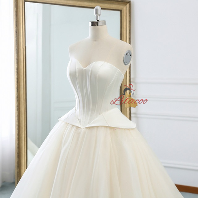Ivory White Sweetheart Satin Wedding Dress