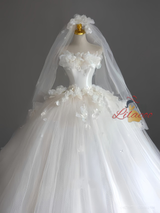 White Tulle Strapless 3D Flower Wedding Dress