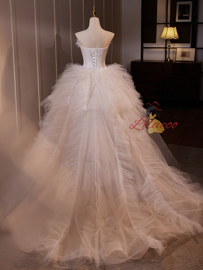 White Tulle Strapless 3D Flower Wedding Dress