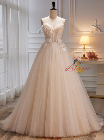 Ivory Tulle Spaghetti Straps Flower Wedding Dress