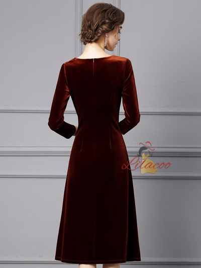 Burgundy Velvet Pleats Mother Of The Bride Dress