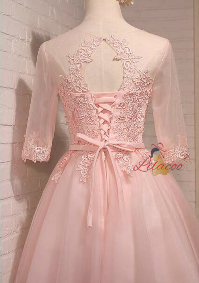 Light Yellow Lace Short Sleeve Homecoming Dress