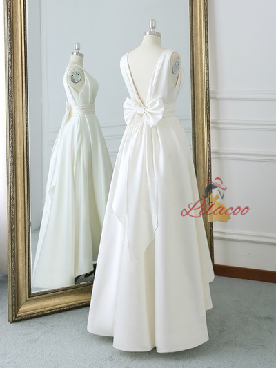 Ivory White Satin V-neck Backless Wedding Dress