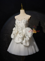 White Tulle Lace 3D Flower Wedding Dress