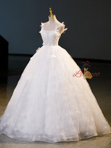 White Ball Gown Tulle Flower Wedding Dress