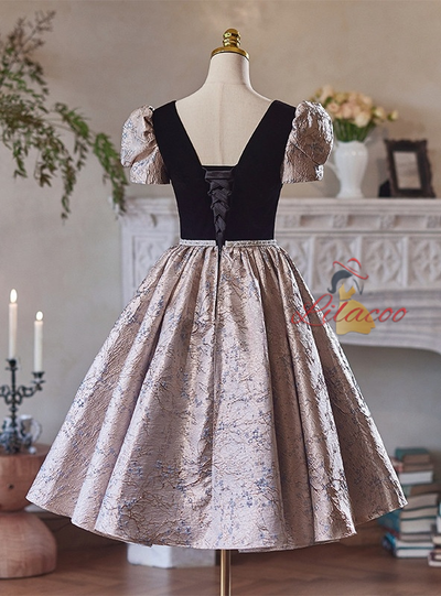 Black Velvet Square Neck Short Sleeve Homecoming Dress
