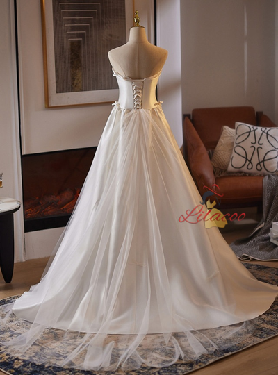 White Satin Strapless Bow Wedding Dress