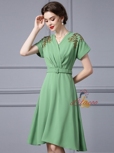 Green V-neck Beading Mother Of the Brides Dress