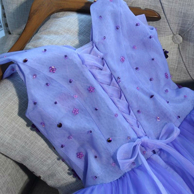 Purple V-neck Tulle Appliques Beading Homecoming Dress
