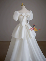 White Tulle Puff Sleeve Pleats Wedding Dress