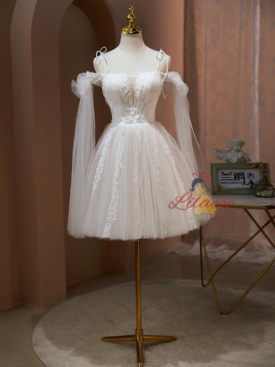 Ivory Tulle Appliques Pleats Homecoming Dress