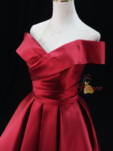 Burgundy Satin Pleats Homecoming Dress