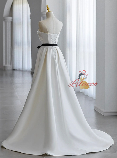 Beige Satin Strapless Pleats Wedding Dress