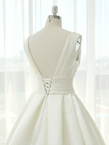 White Satin V-neck Backless Pleats Wedding Dress